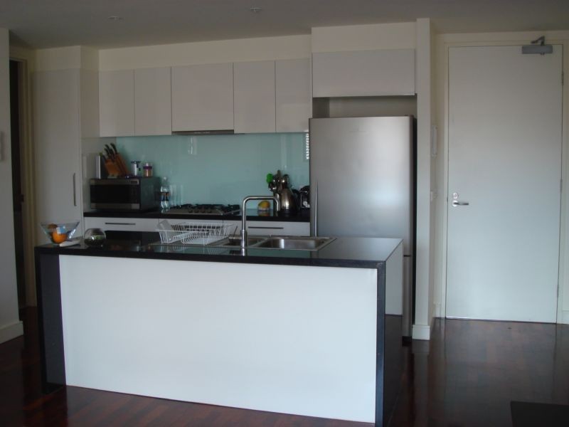 104/3 Kiernan Avenue, Ivanhoe VIC 3079