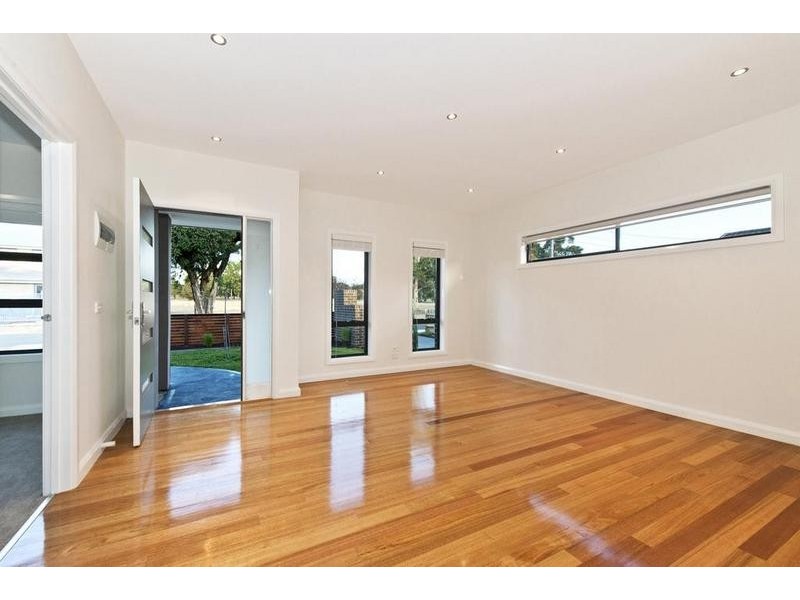 Heidelberg Heights VIC 3081