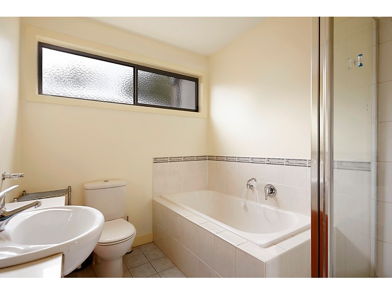 2/115 Grange Road, Fairfield VIC 3078