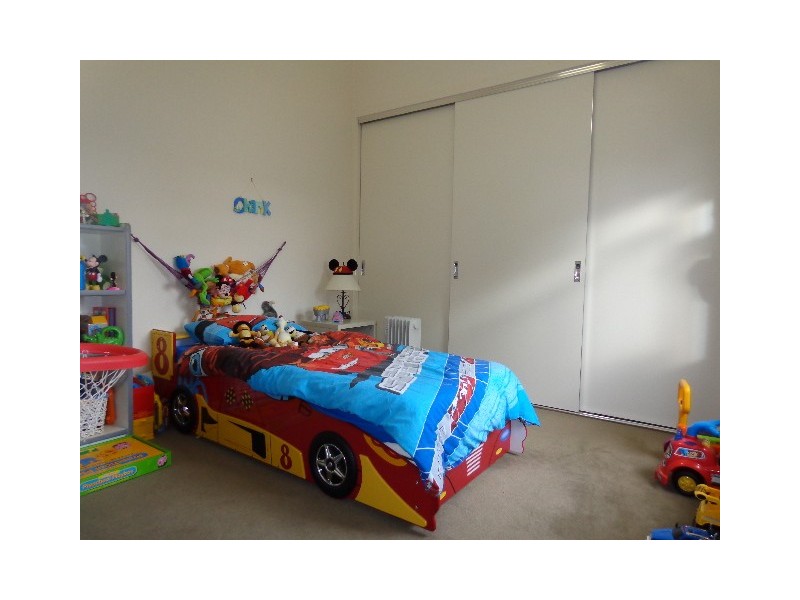 16/125 Main Drive, Macleod VIC 3085