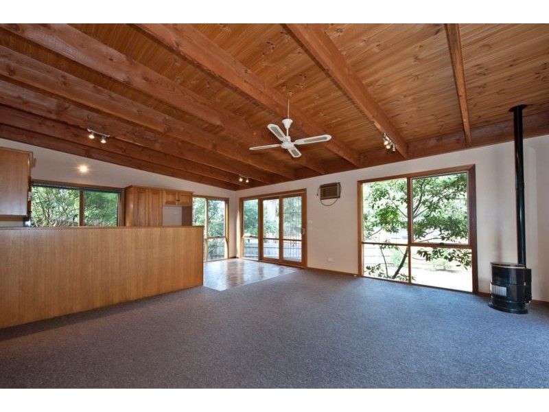 6a Hibiscus Avenue, Briar Hill VIC 3088