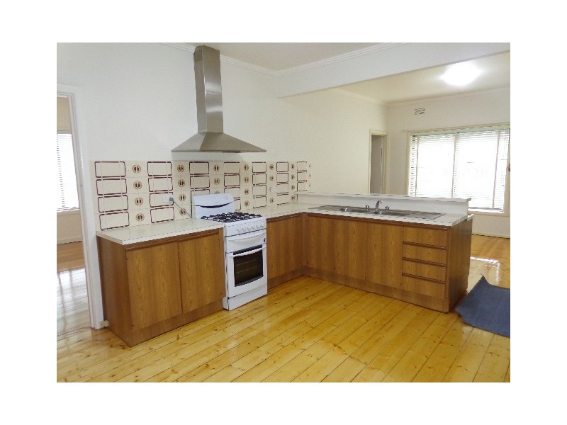 29 Manton Street, Heidelberg VIC 3084