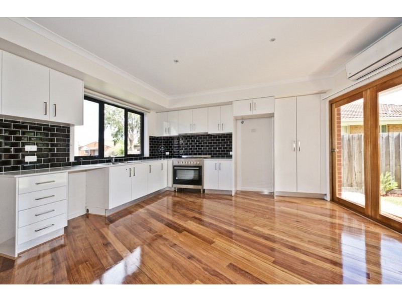 1&4/4 Kanimbla Court, Heidelberg West VIC 3081