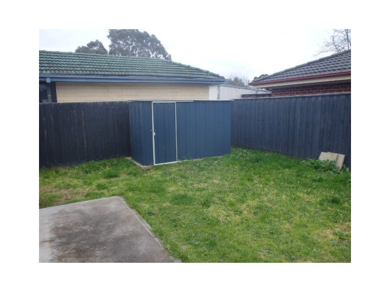 1/32 Setani Crescent, Heidelberg West VIC 3081