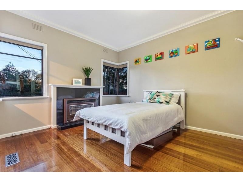 1/14 Daours Court, Watsonia VIC 3087