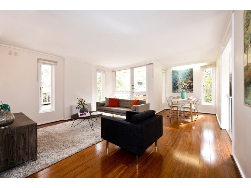 10/3 Rotherwood Road, Ivanhoe East VIC 3079