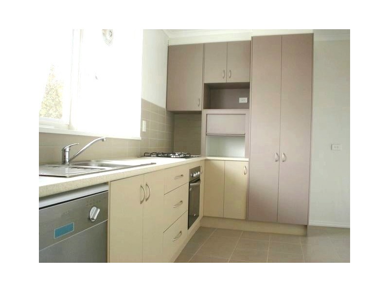 4/12 Stradbroke Avenue, Heidelberg VIC 3084