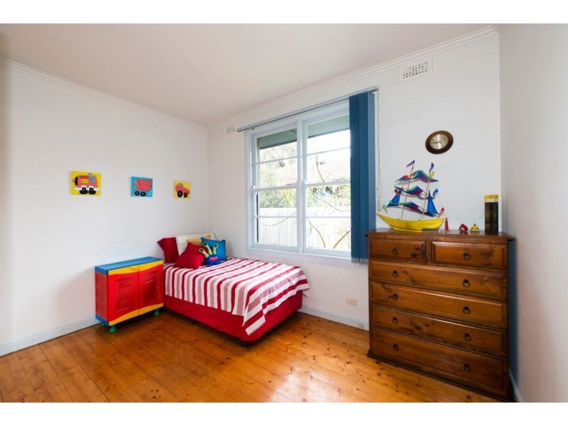 17 Derna Street, Heidelberg West VIC 3081