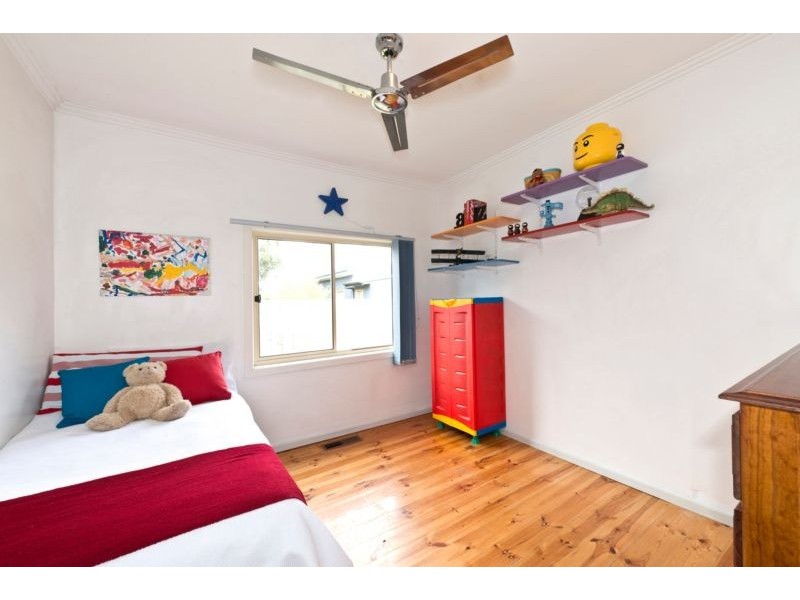 17 Derna Street, Heidelberg West VIC 3081