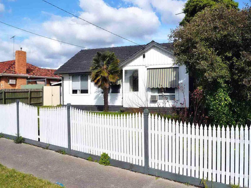 5 Ebony Parade, Heidelberg West VIC 3081