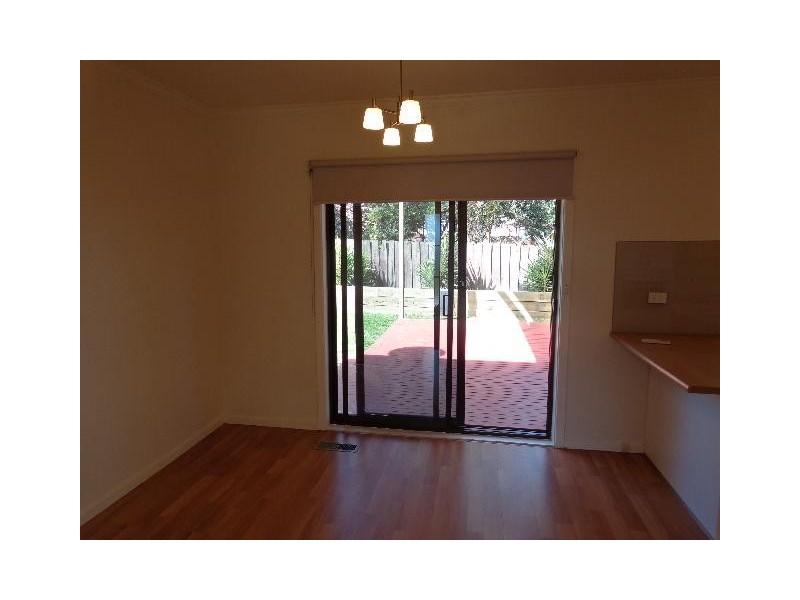 2/8 Stokes Street, Rosanna VIC 3084