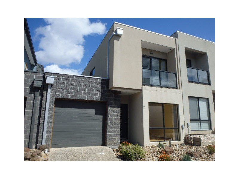 7 Ruby Lane, Greensborough VIC 3088