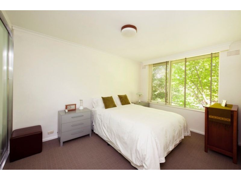 5/125 Locksley Road, Ivanhoe VIC 3079