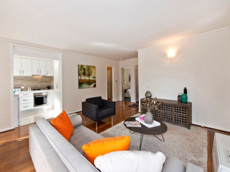 10/3 Rotherwood Road, Ivanhoe East VIC 3079