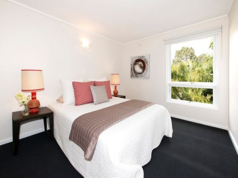 10/3 Rotherwood Road, Ivanhoe East VIC 3079