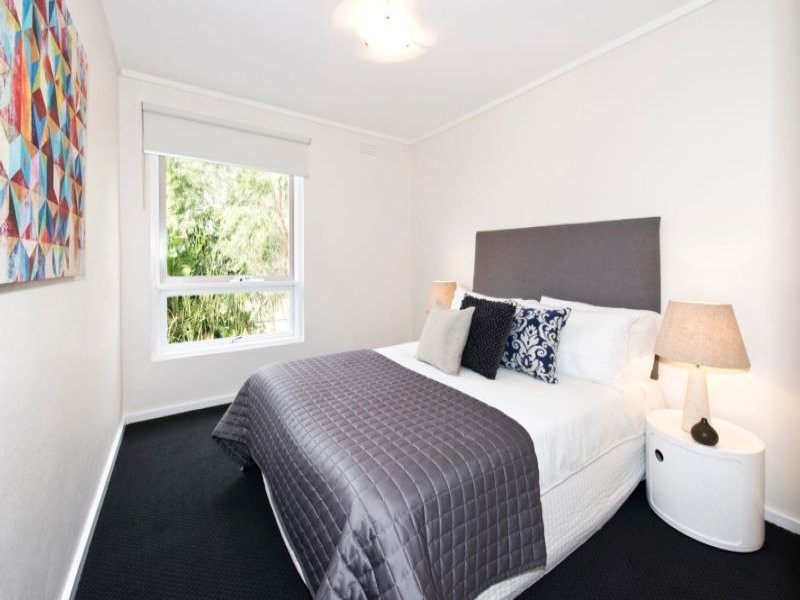 10/3 Rotherwood Road, Ivanhoe East VIC 3079