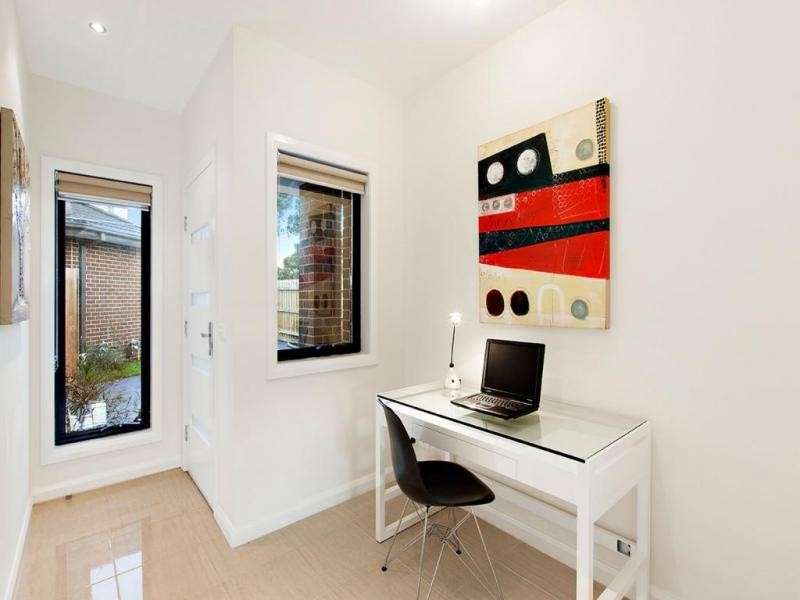 3/19 Law Street, Heidelberg Heights VIC 3081