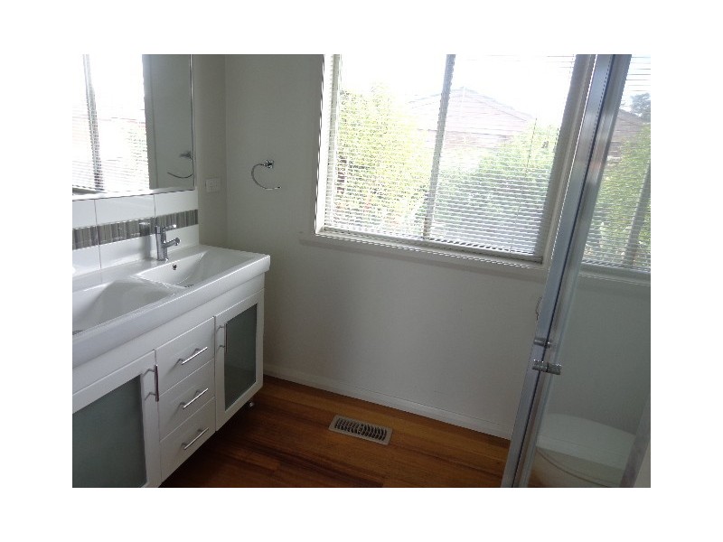 1 Glenara Court, Bundoora VIC 3083