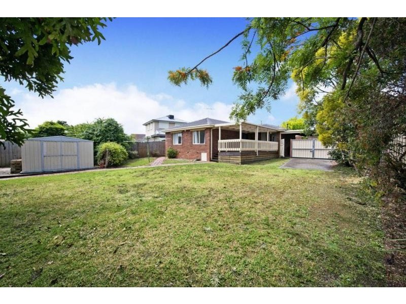 9 Matthews Court, Mill Park VIC 3082