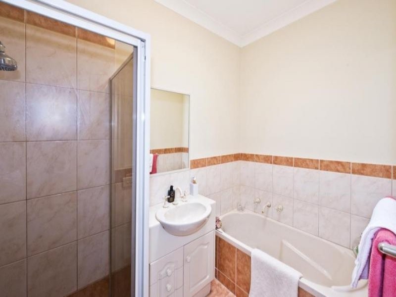 2/55 Outhwaite Road, Heidelberg Heights VIC 3081