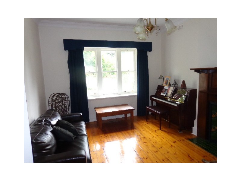 8 Clauscen Street, Heidelberg Heights VIC 3081