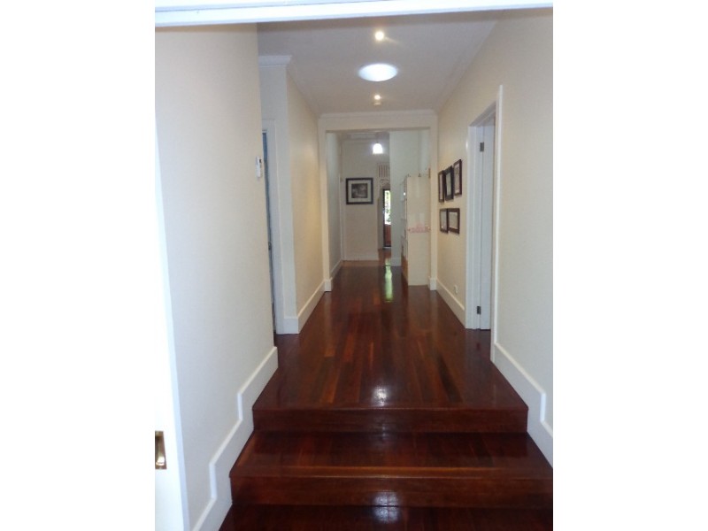 8 Clauscen Street, Heidelberg Heights VIC 3081