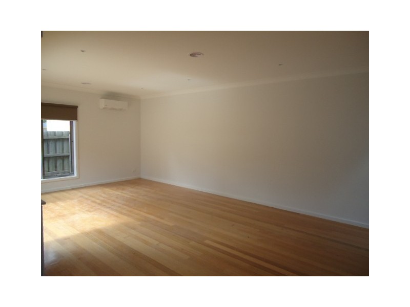 2/274 Oriel Road, Heidelberg West VIC 3081