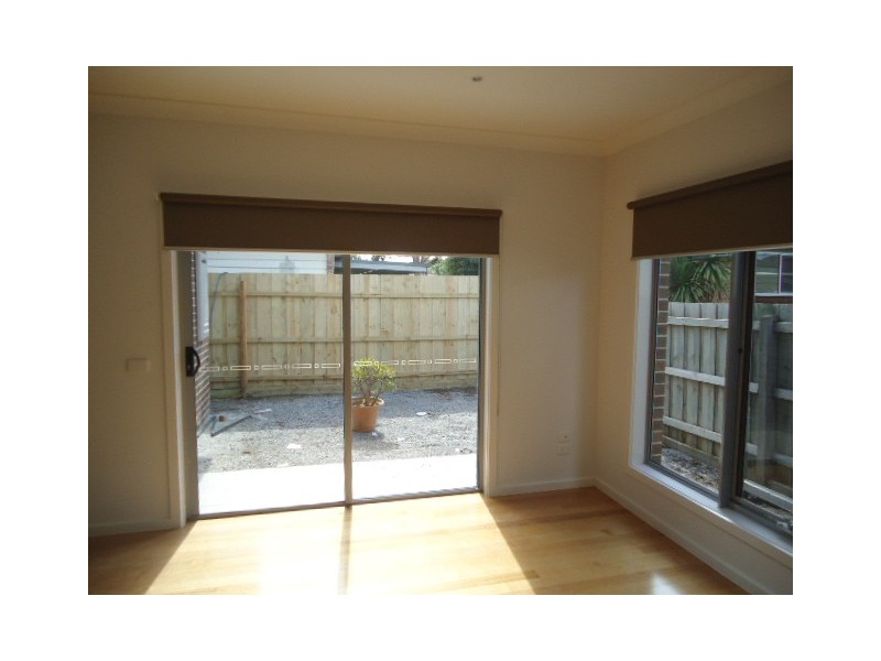 2/274 Oriel Road, Heidelberg West VIC 3081