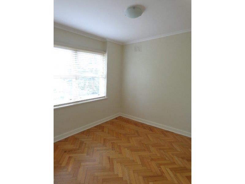 16 Studley Road, Ivanhoe VIC 3079