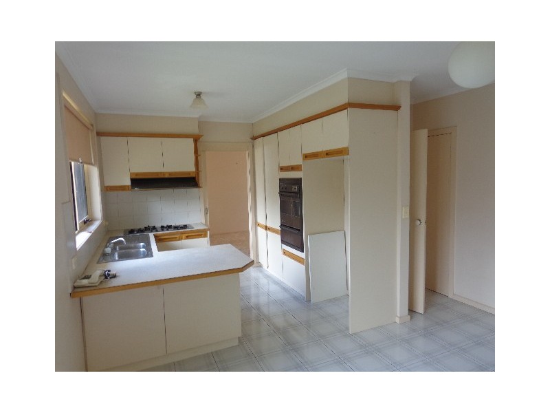 2/31 Montgomery Street, Heidelberg Heights VIC 3081