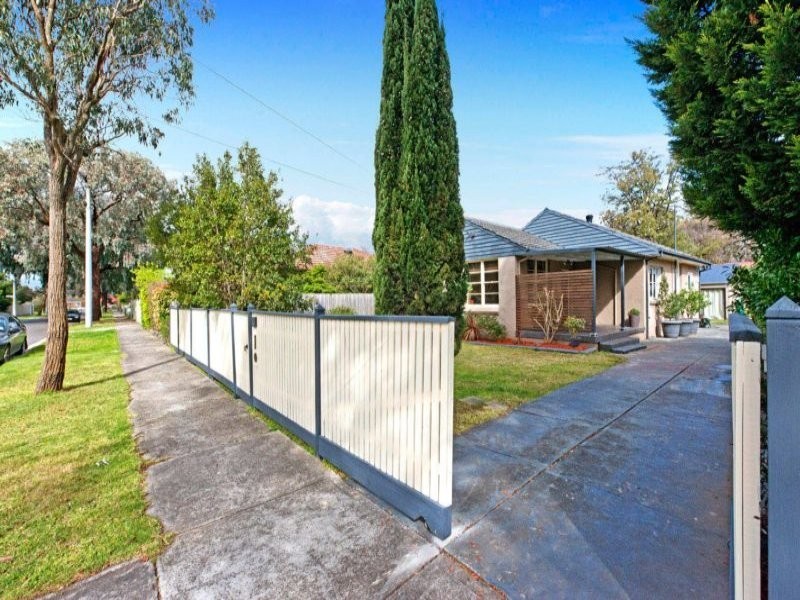 17 Derna Street, Heidelberg West VIC 3081