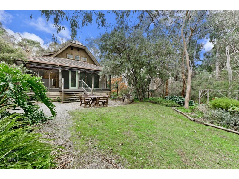 4 Stornoway Glen, Viewbank VIC 3084