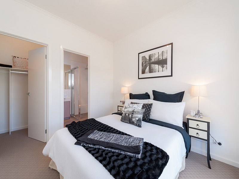 57 Porter Road, Heidelberg Heights VIC 3081