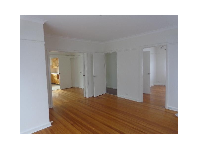 29 Brunei Crescent, Heidelberg West VIC 3081