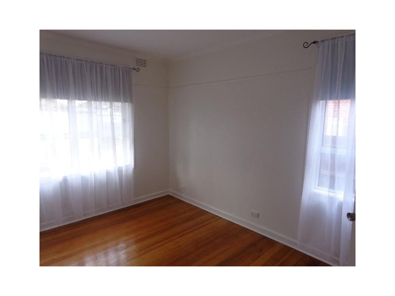 29 Brunei Crescent, Heidelberg West VIC 3081