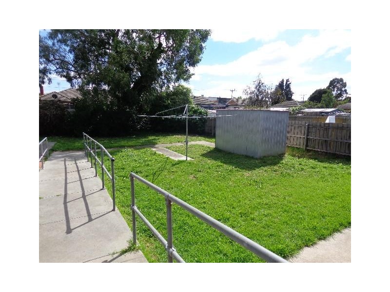 29 Brunei Crescent, Heidelberg West VIC 3081