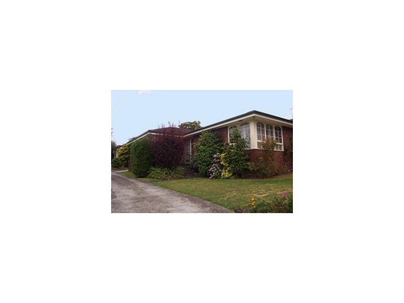 1/20 Florence Rd, Surrey Hills VIC 3127