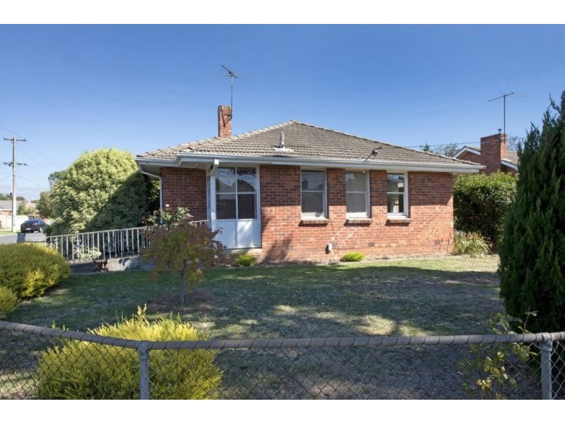 293 Oriel Road, Heidelberg West VIC 3081