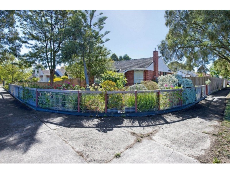 18 Redwood Street, Heidelberg West VIC 3081