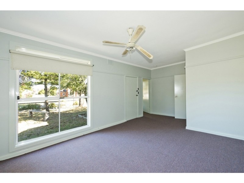 18 Redwood Street, Heidelberg West VIC 3081