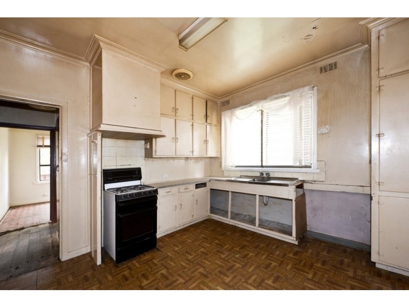 34 Collins Street, Heidelberg Heights VIC 3081