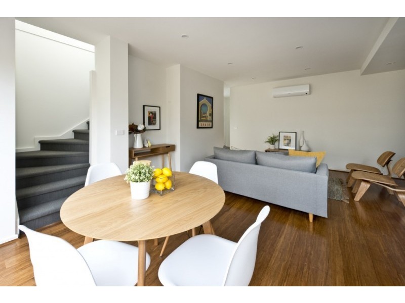 4/25 Timor Parade, Heidelberg West VIC 3081