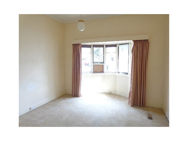 1/136 Victoria Road, Northcote VIC 3070