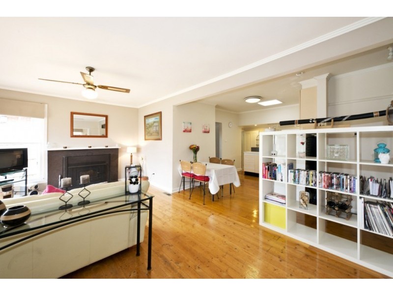 64 McEwan Road, Heidelberg Heights VIC 3081