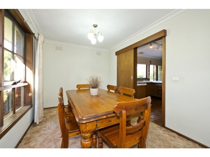 41 Warriparri Crescent, Greensborough VIC 3088