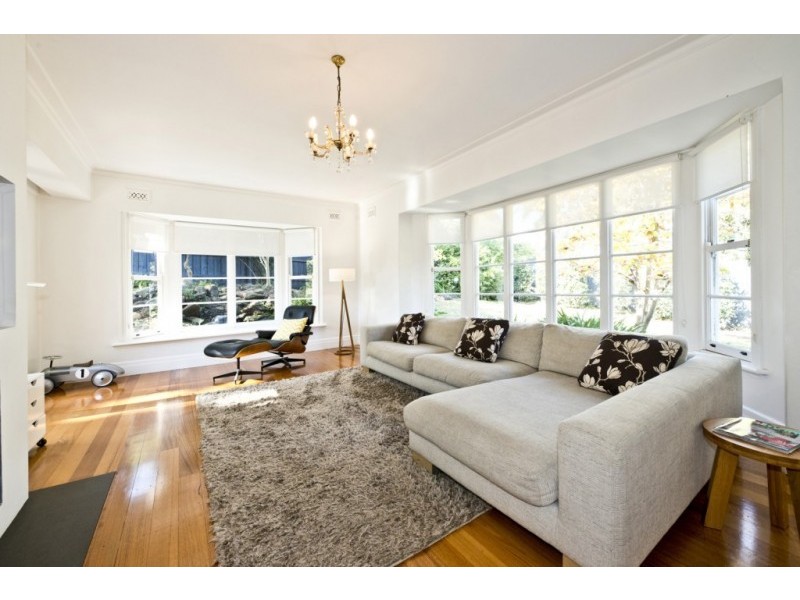 20B Outlook Drive, Eaglemont VIC 3084