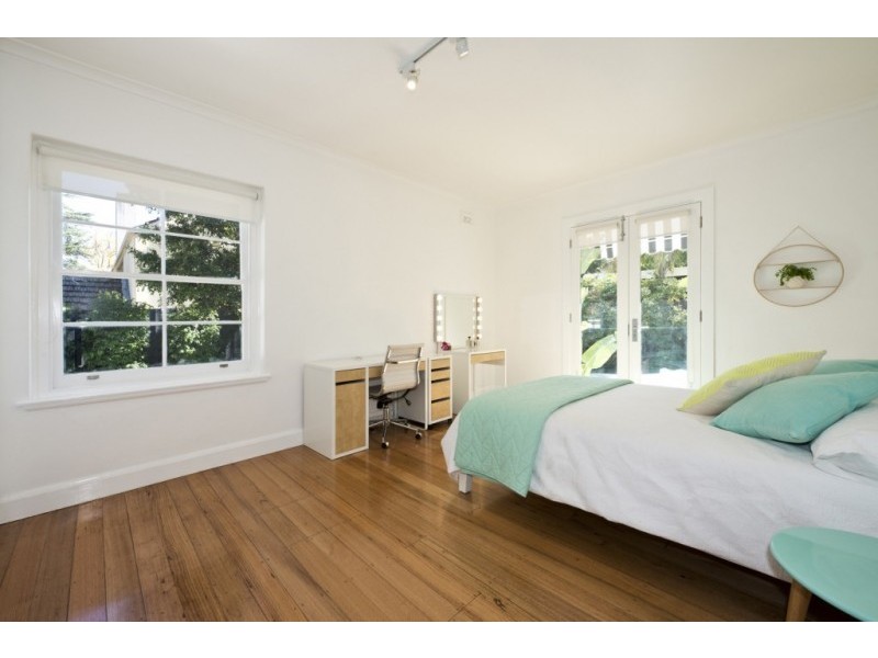 20B Outlook Drive, Eaglemont VIC 3084