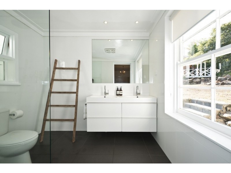 20B Outlook Drive, Eaglemont VIC 3084