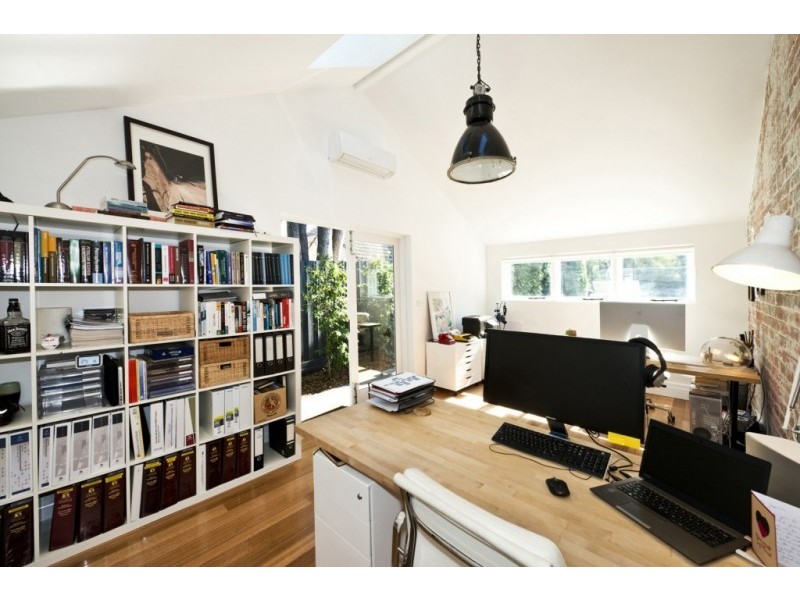 20B Outlook Drive, Eaglemont VIC 3084