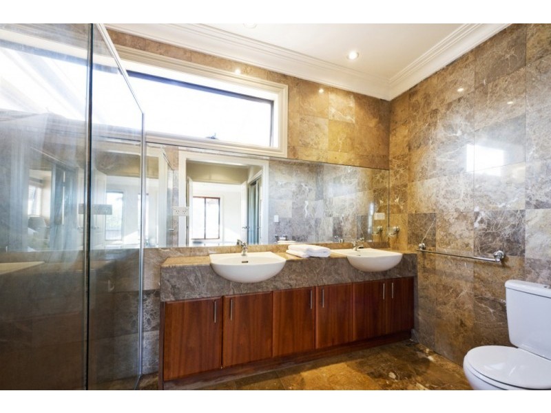 3 Candlebark Court, Heidelberg VIC 3084